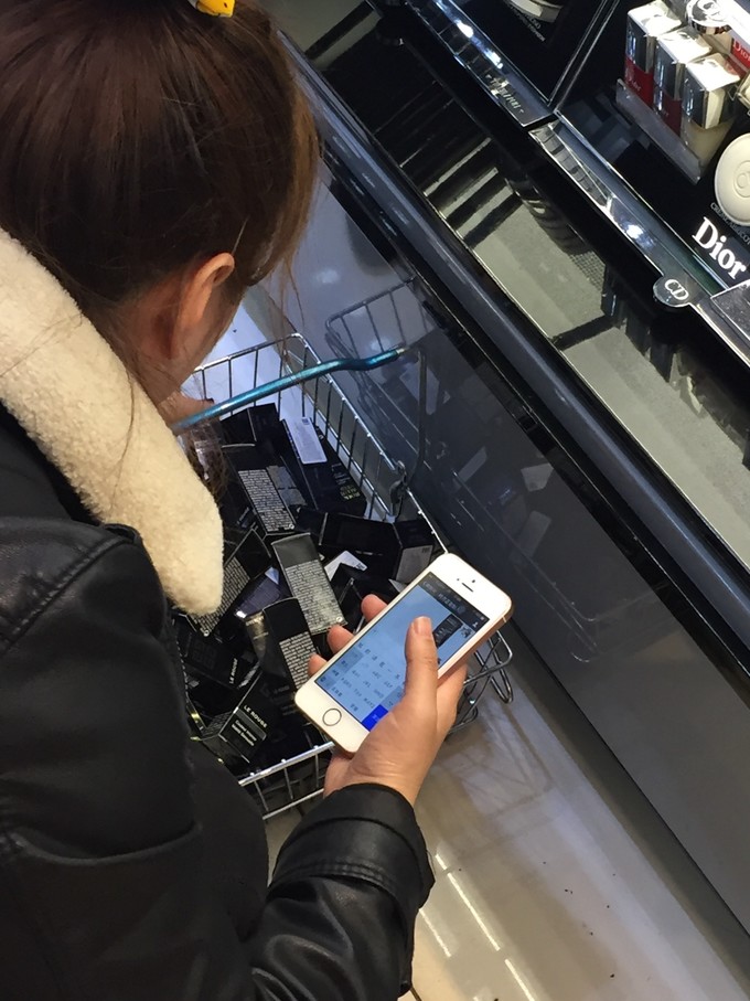 在俄罗斯买品牌化妆品,在俄罗斯圣彼得堡卖化妆品