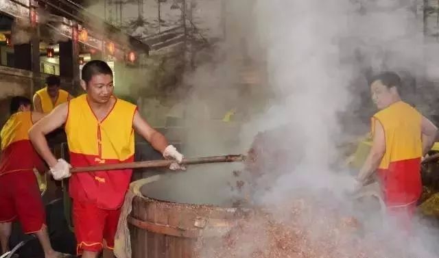 纯粮酒的成本大约多少钱一斤,真正的纯粮酒成本在多少
