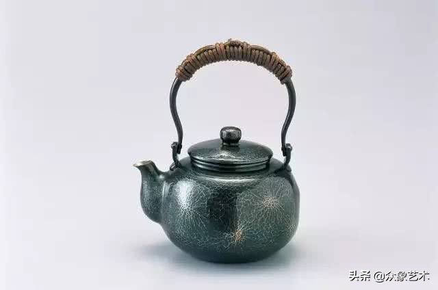 玉川堂铜器着色,匠心传承铜器