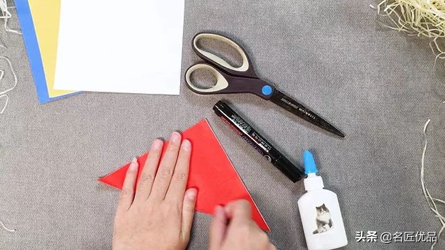 跟宝贝一起完成小螃蟹手工制作,手工制作幼儿园简单手工螃蟹