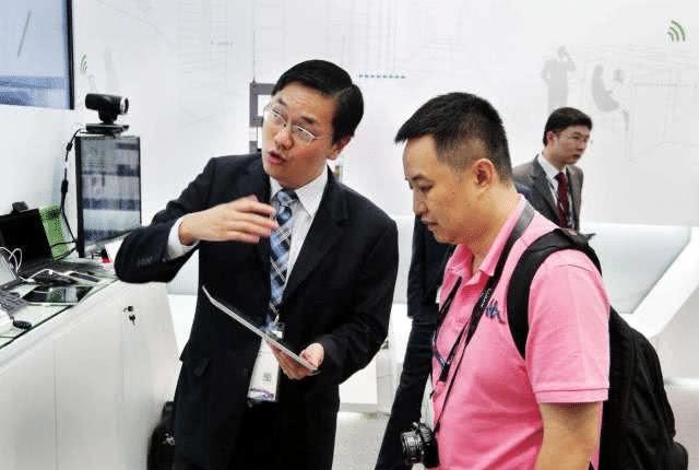 中国移动送手机是免费的吗,中国移动免费送手机吗