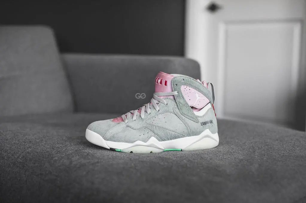 aj6兔八哥和aj7兔八哥哪个好,aj7兔八哥鞋