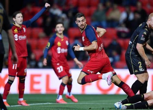 新泻天鹅vs冈山绿雉直播,柏太阳神vs横滨比赛结果