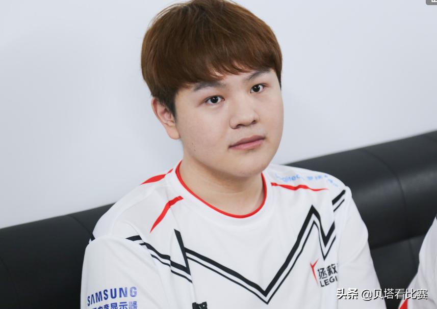 jdgzoom赛后采访,jdg输给t1后大家的反应