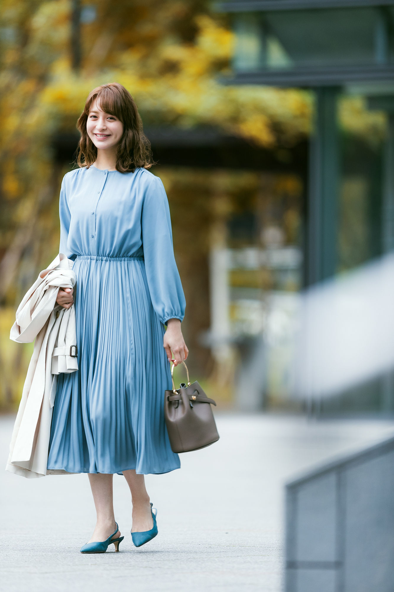 7款冬季职场造型，帮你打破对职业装的刻板印象