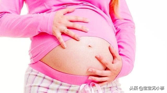 临产前一个月,经常做这4件事的孕妇,胎儿可能提前出生