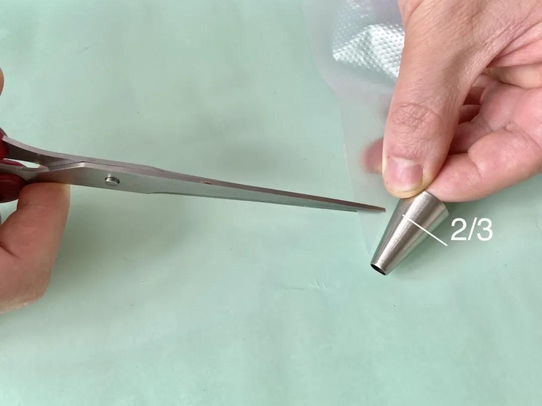 向日葵裱花手法教程简单易学,蛋糕裱花入门基础手法