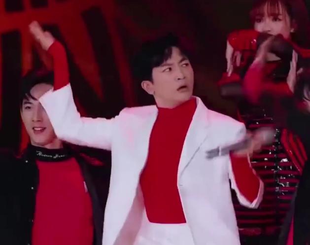 苏有朋被质疑唱功,苏有朋回应大合唱