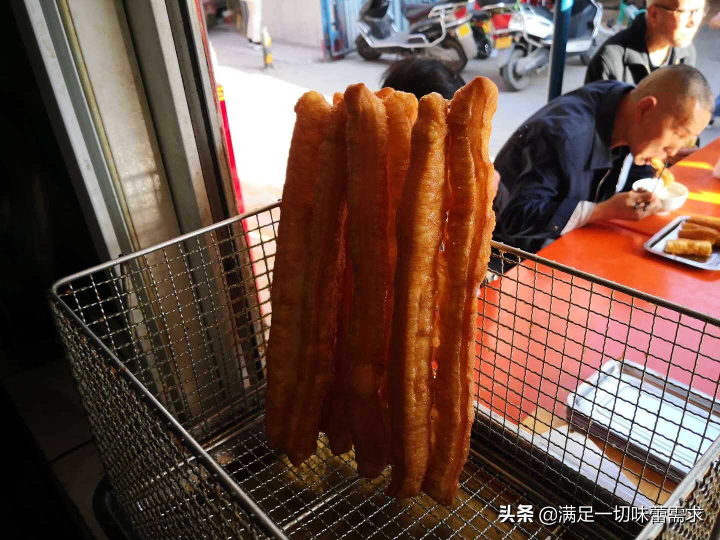 如何辨别油条是否用了明矾,怎么分辨油条有没有加明矾