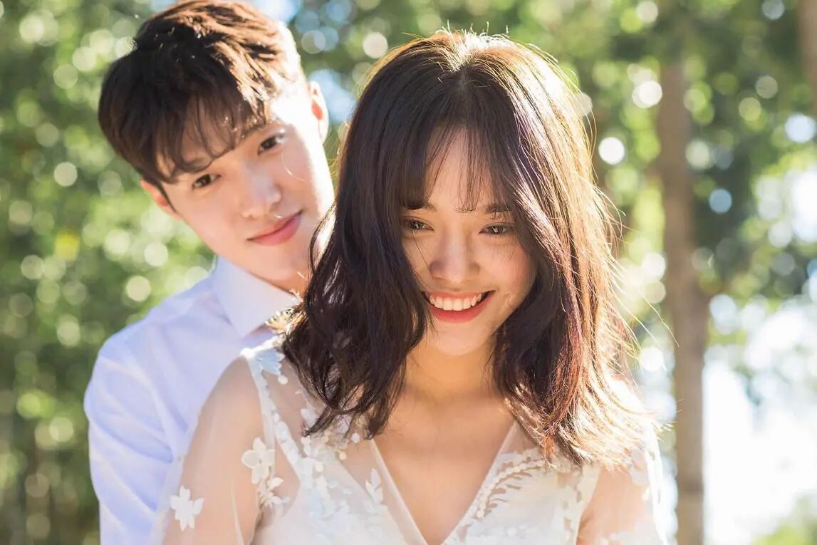 十二星座双子爱你的表现,十二星座双子座和谁最适合当恋人