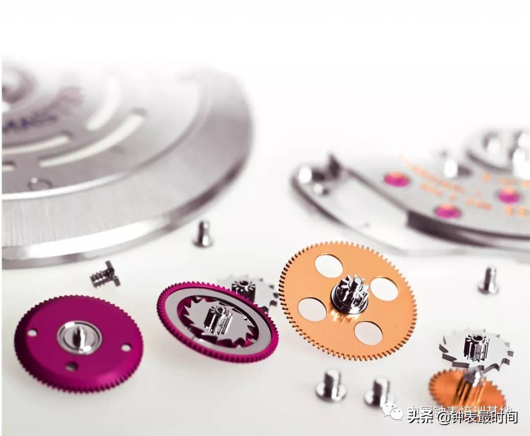 劳力士3235有多稳定,劳力士黑水鬼3135和3235怎么区分