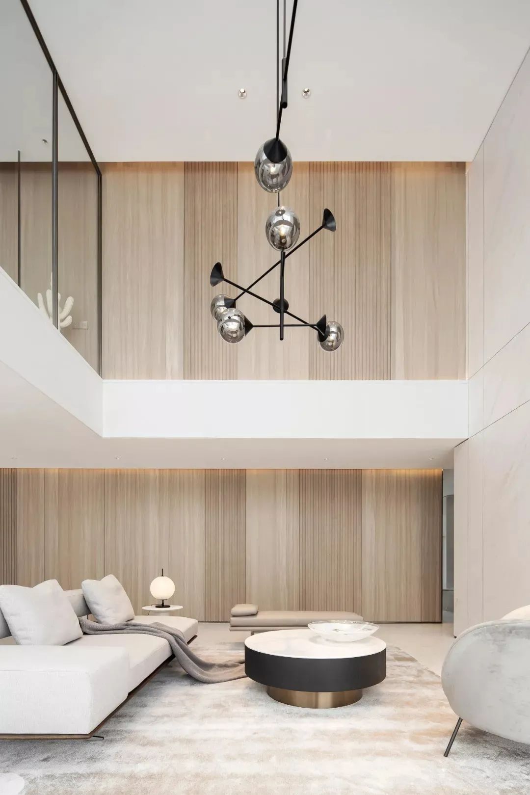 极简小户型装修25方复式,极简风格小复式