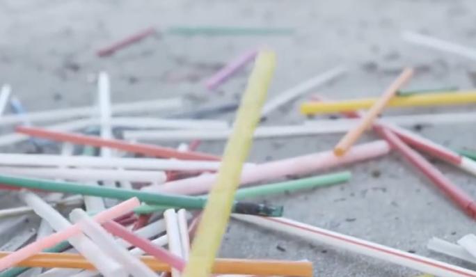 一次性可伸缩卡通吸管,可折叠可伸缩随时携带吸管