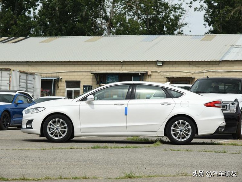 福特蒙迪欧2.0T已“绝版”，1.5T最低14万出头，还能买？