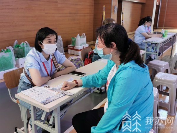 中招第一志愿应该冲还是保底,中考填志愿到底是冲还是稳比较好