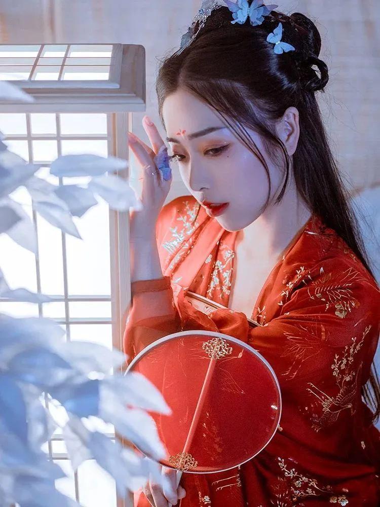 为报恩嫁给傻子最终被感动,为报恩我嫁给了不爱的人