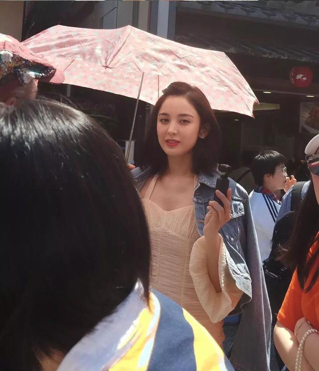 李佳琦推荐卸妆液3秒卸妆,公认最好卸妆油李佳琦