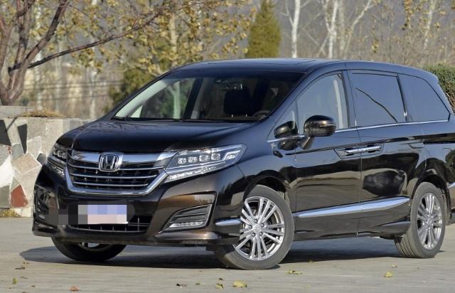 最新款艾力绅车主真实感受,艾力绅汽车试驾新车评