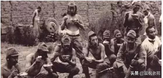 绝望中的抗争，百年前的中国是如何从底层里翻盘的