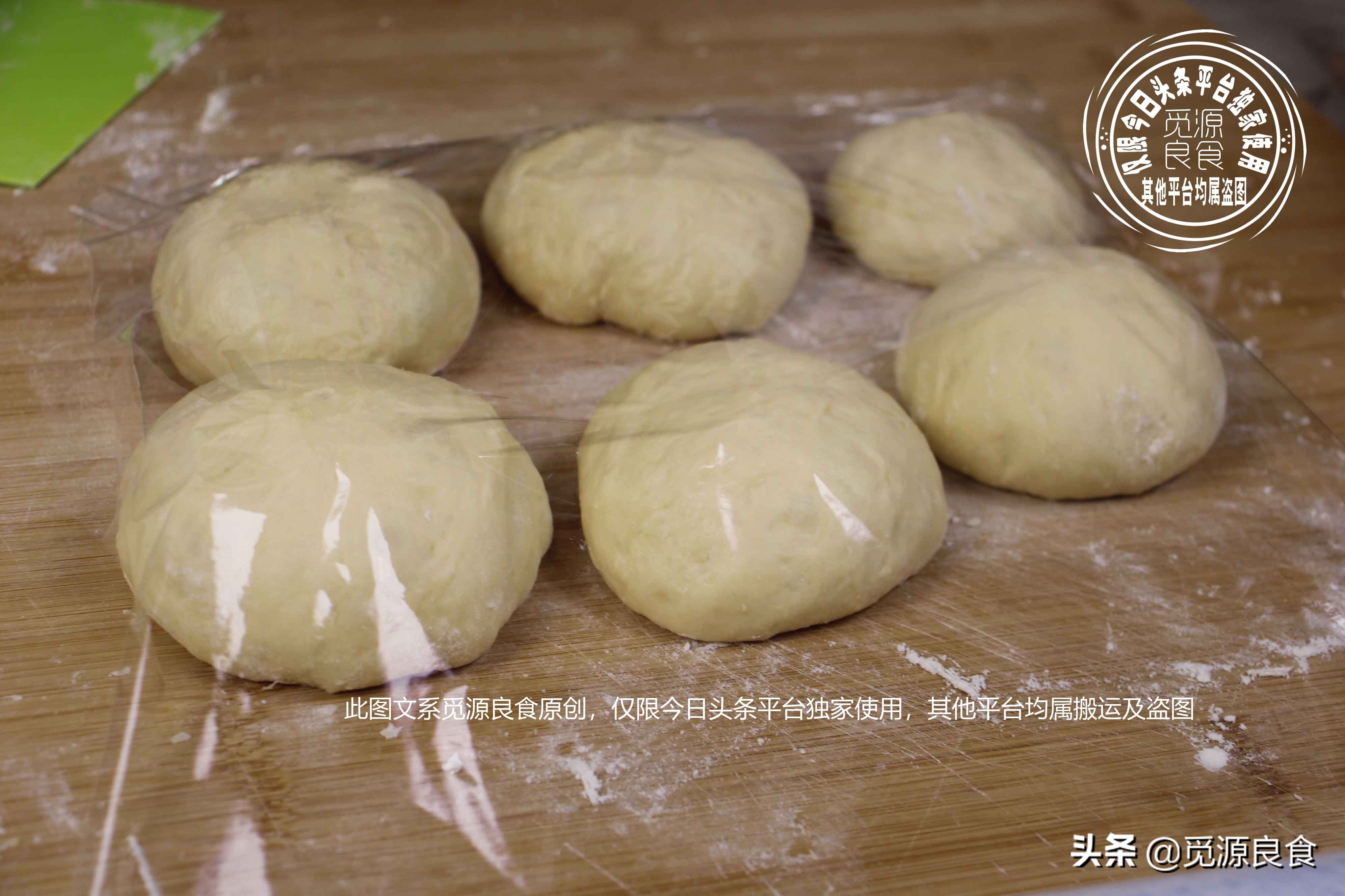 如何做好一个又蓬松又好吃的面包,面包基础制作七步骤快速掌握