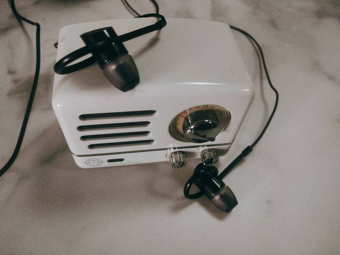 聊聊几乎上神坛的BWC5耳塞，独特箱子味造就它的收藏价值