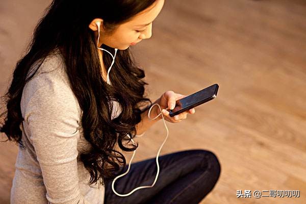 二手苹果mp3值得购买吗,1599入手iphone