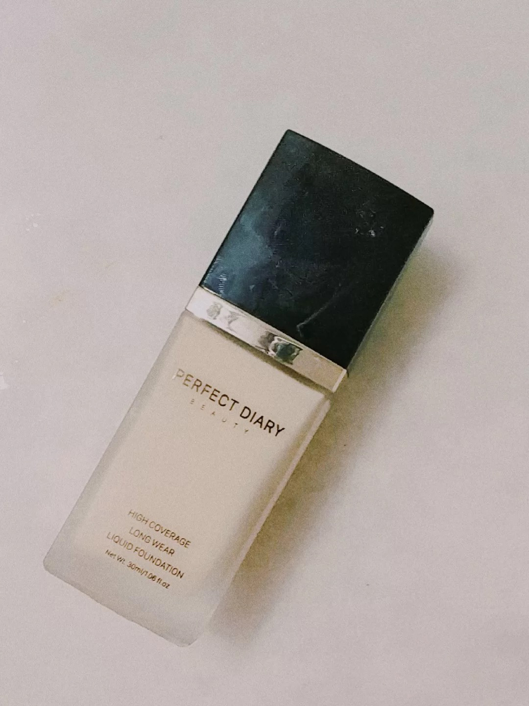 别听网红吹什么“平替”，这5款粉底液拔干又浮粉，真买了个寂寞