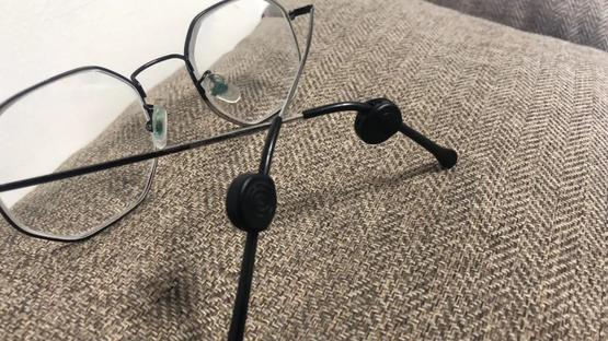 如何防止眼镜下滑,还有办法可以阻止眼镜下滑吗