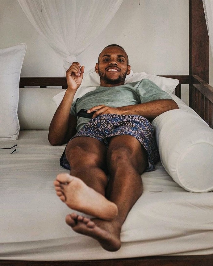 巴萨四分之一决赛,巴萨现在踢什么阵容