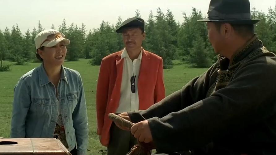 人性与欲望交织的电影，揭开中年女人难以启齿的尴尬，真实又残忍