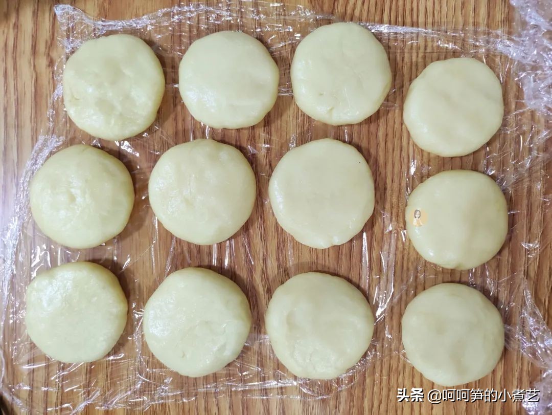 不用开酥的软皮绿豆饼,又酥又不油的绿豆饼