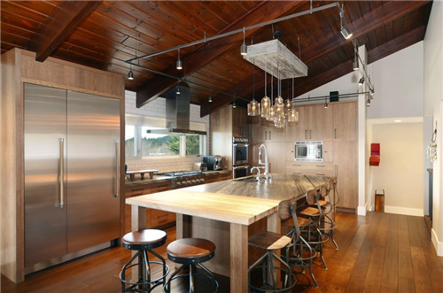 阁楼优缺点有哪些?阁楼如何进行巧妙装修?