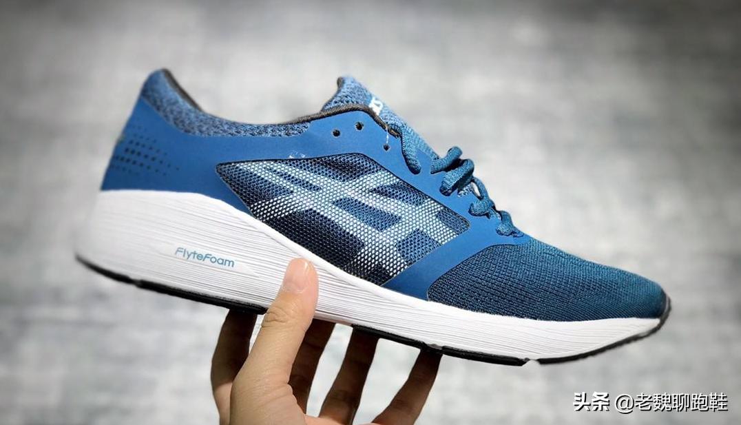跑步界的鄙视链,跑鞋鄙视链四个阶段