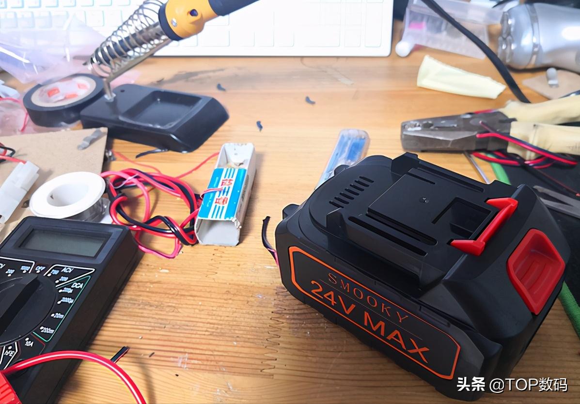 锂电洗车机能达到800w吗,锂电洗车机换大电池用