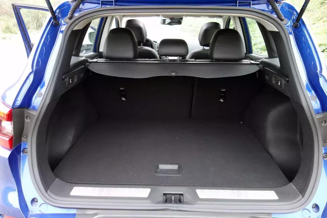 科雷嘉两驱测评,科雷嘉suv