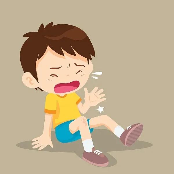 “小神兽”不消停，在家磕了碰了烫伤了去不去医院？这些误区要注意！