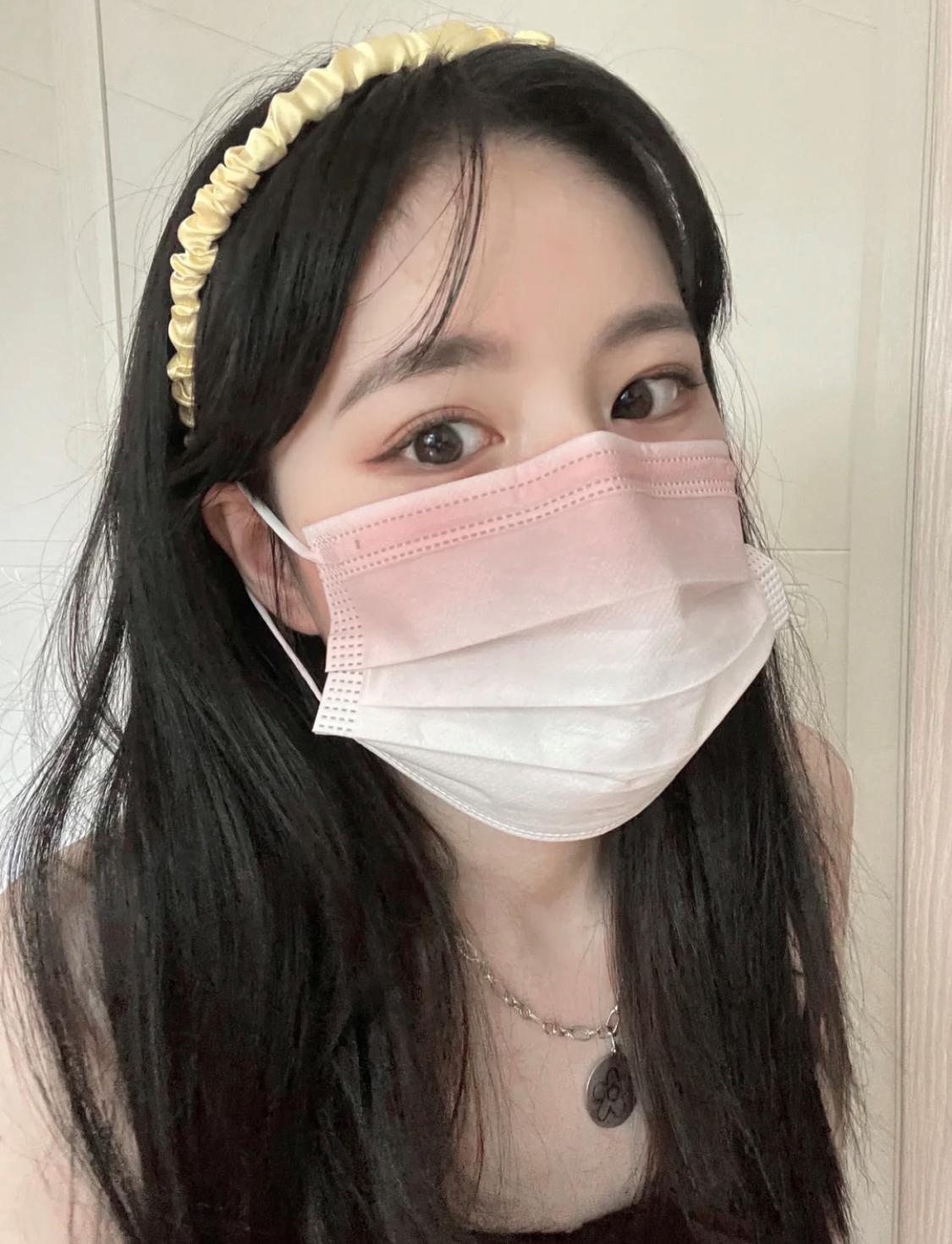 深唇涂口红怎么不掉色的技巧,深唇涂口红怎么涂才好看