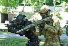 世界十大特种部队突击步枪,中国人民解放军十大特种部队