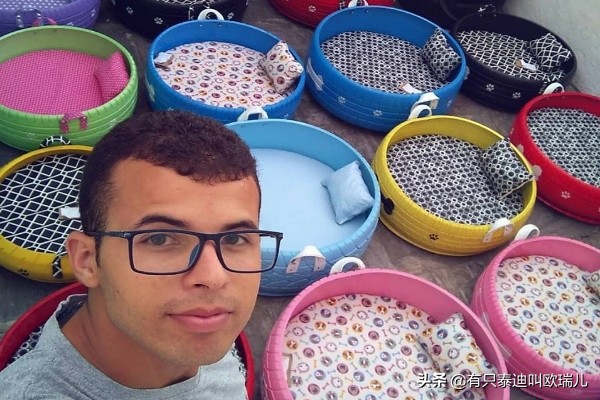 巴西艺术家巧手改造废轮胎变宠物床！毛孩试躺超满足