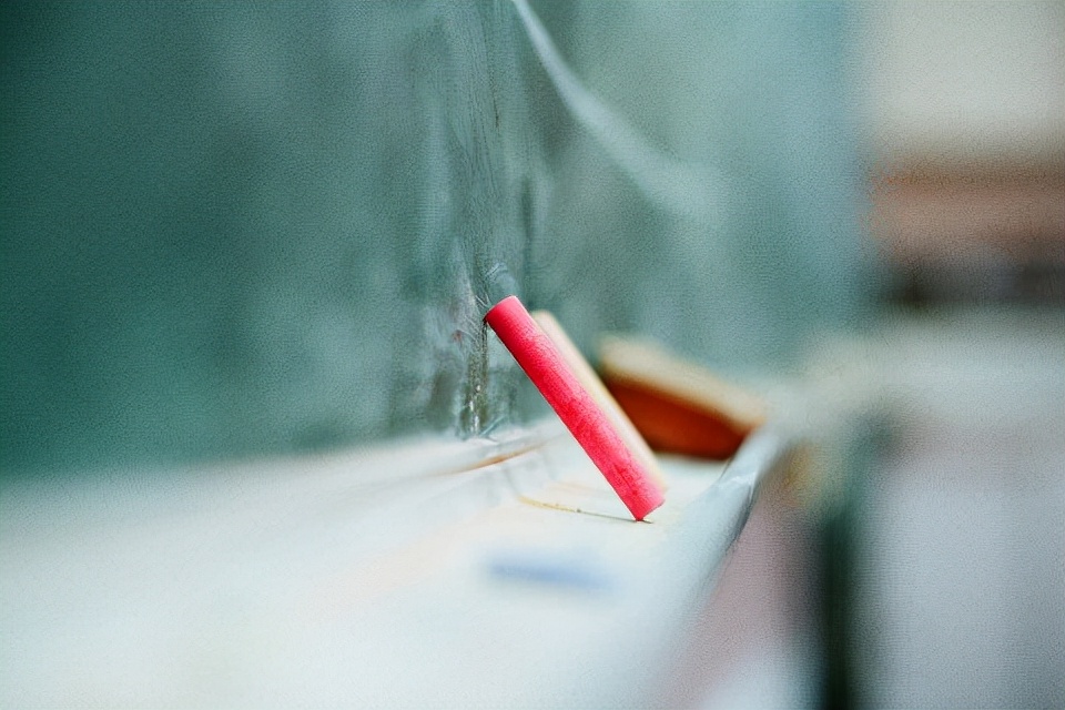 如何教3岁小孩不拿别人东西,三岁宝宝喜欢拿别人家东西怎么办