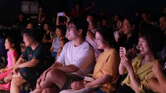 南京面孔之李义：人生就是一场即兴喜剧