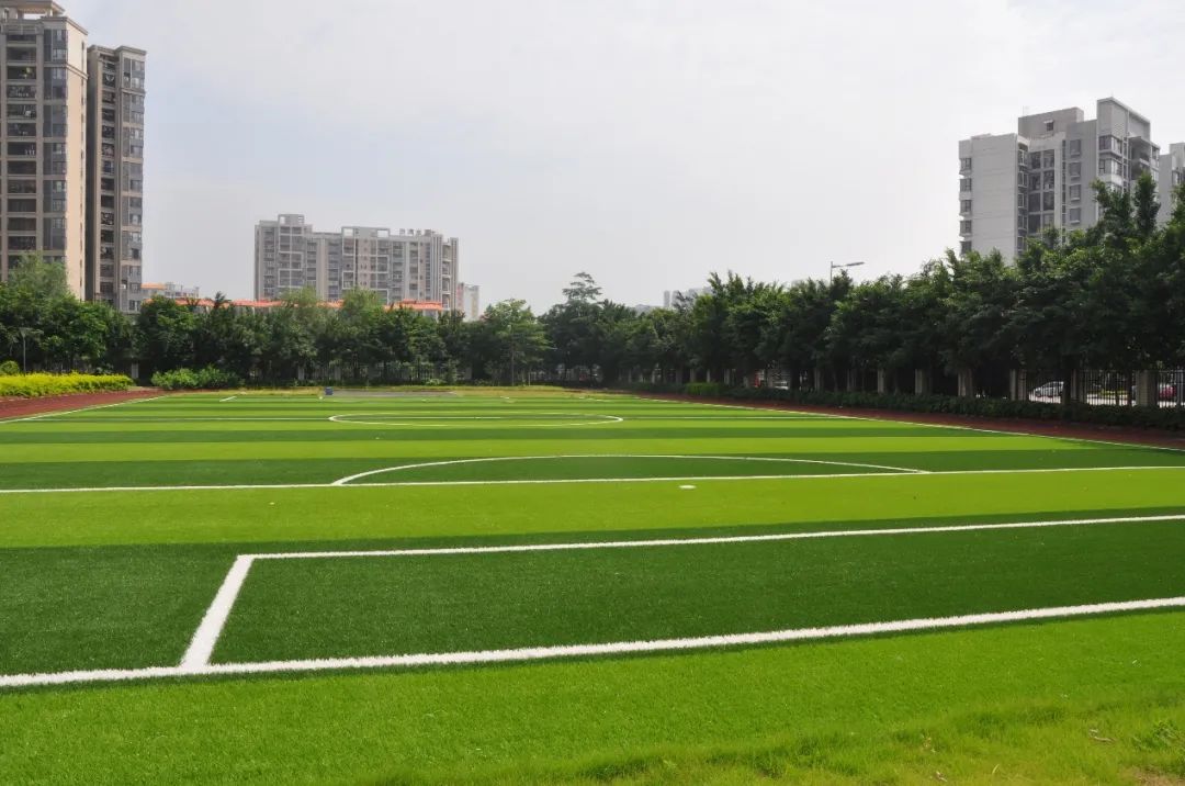 广州市白云中学,明德至善博学笃行广州高中