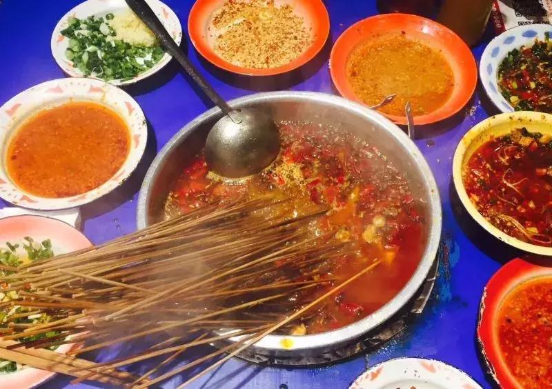 新南门,成都人听到这三个字就是包不住的清口水,走起~