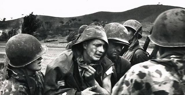 长津湖战役如何胜利的,长津湖向牺牲的革命军人致敬