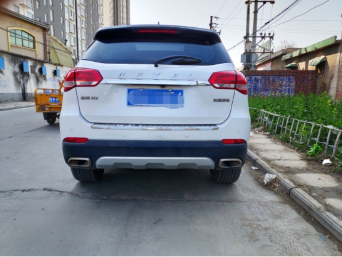 哈弗h2用车体验,一四年哈弗h2手动跑高速驾驶感受