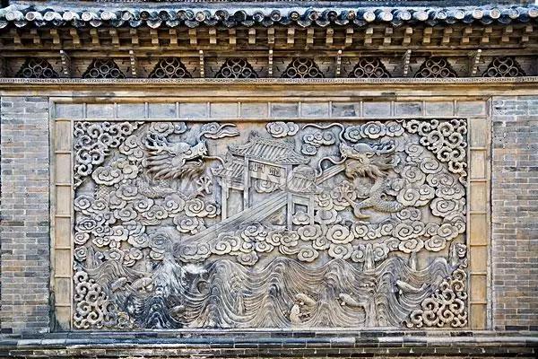 进门就是一堵墙的房子好吗,为什么宅院进门有一堵墙