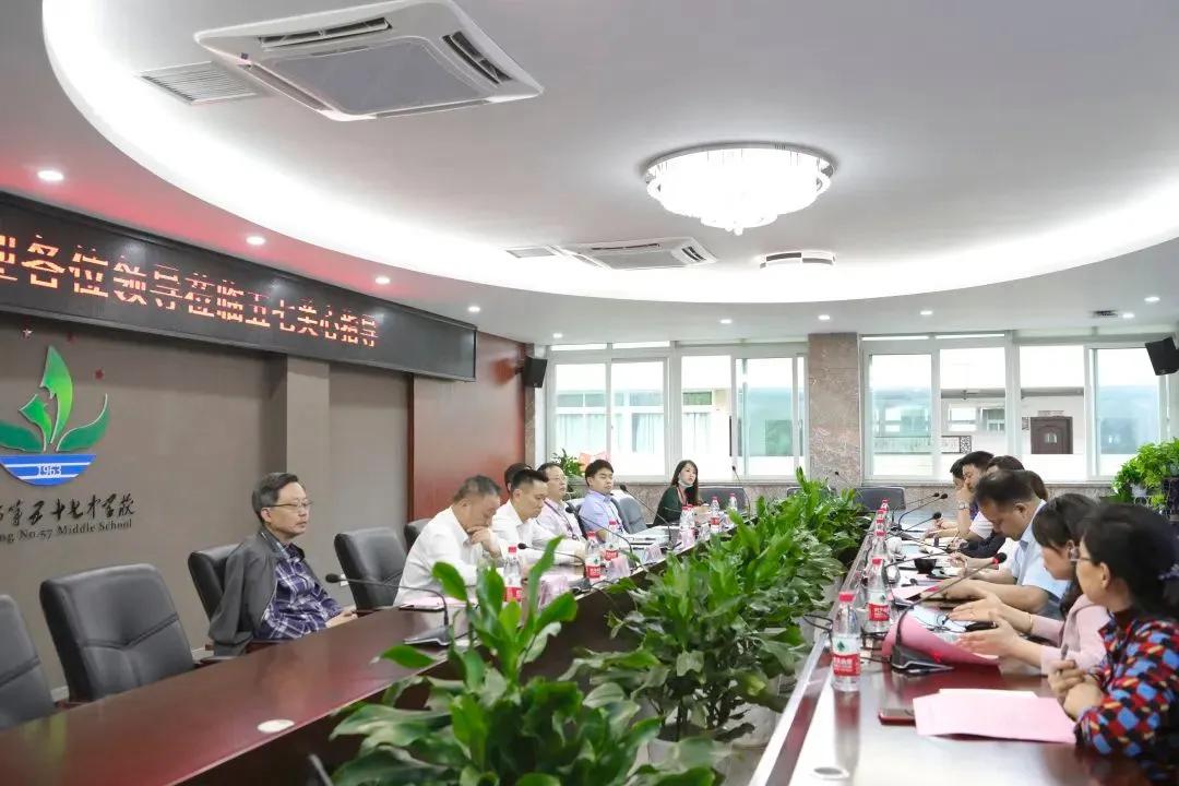 重庆57中创新班与巴蜀班,重庆名校联中对比成都7中