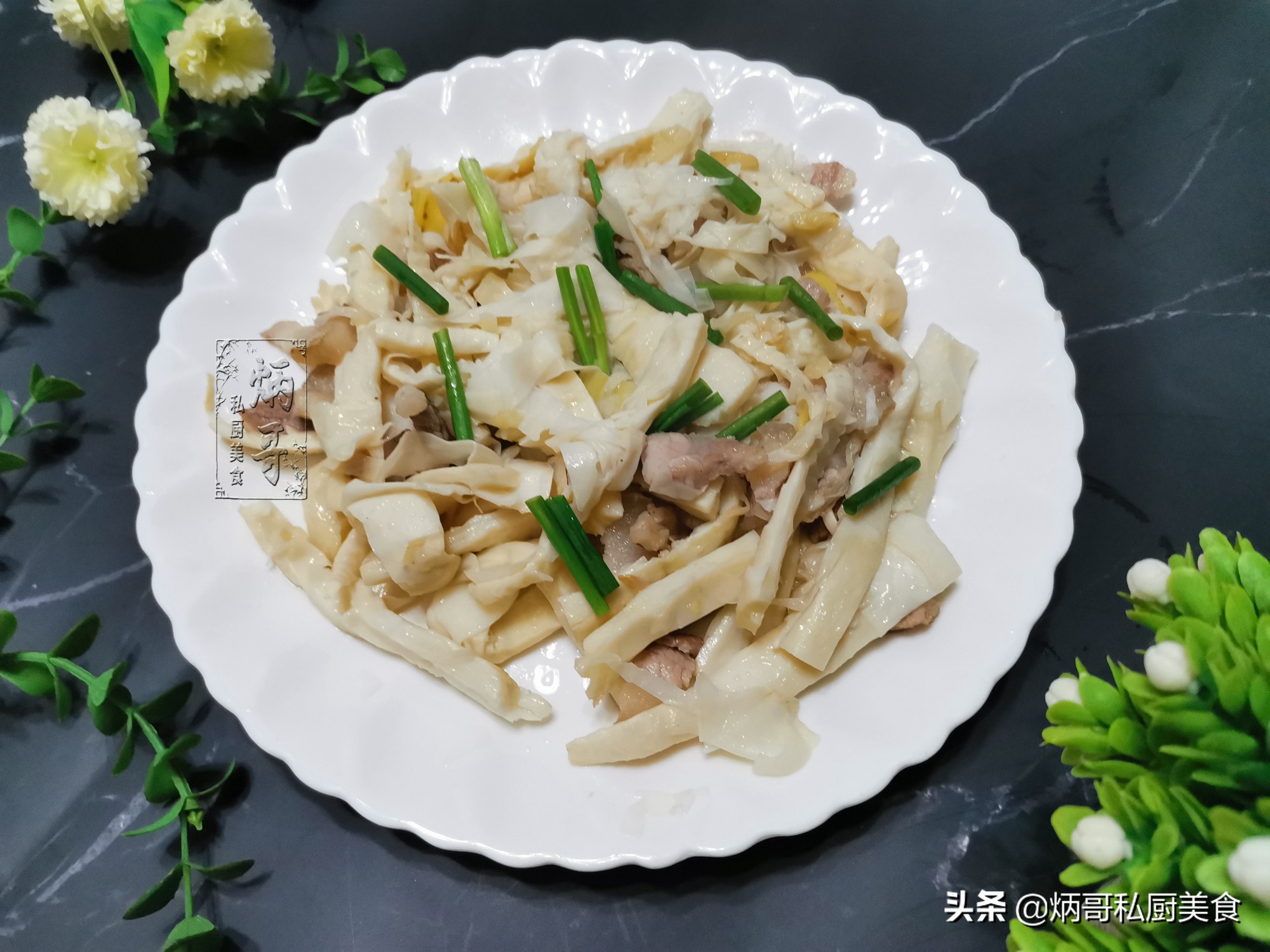 螺蛳粉酸辣下饭菜有哪些,柳州螺蛳粉经典菜