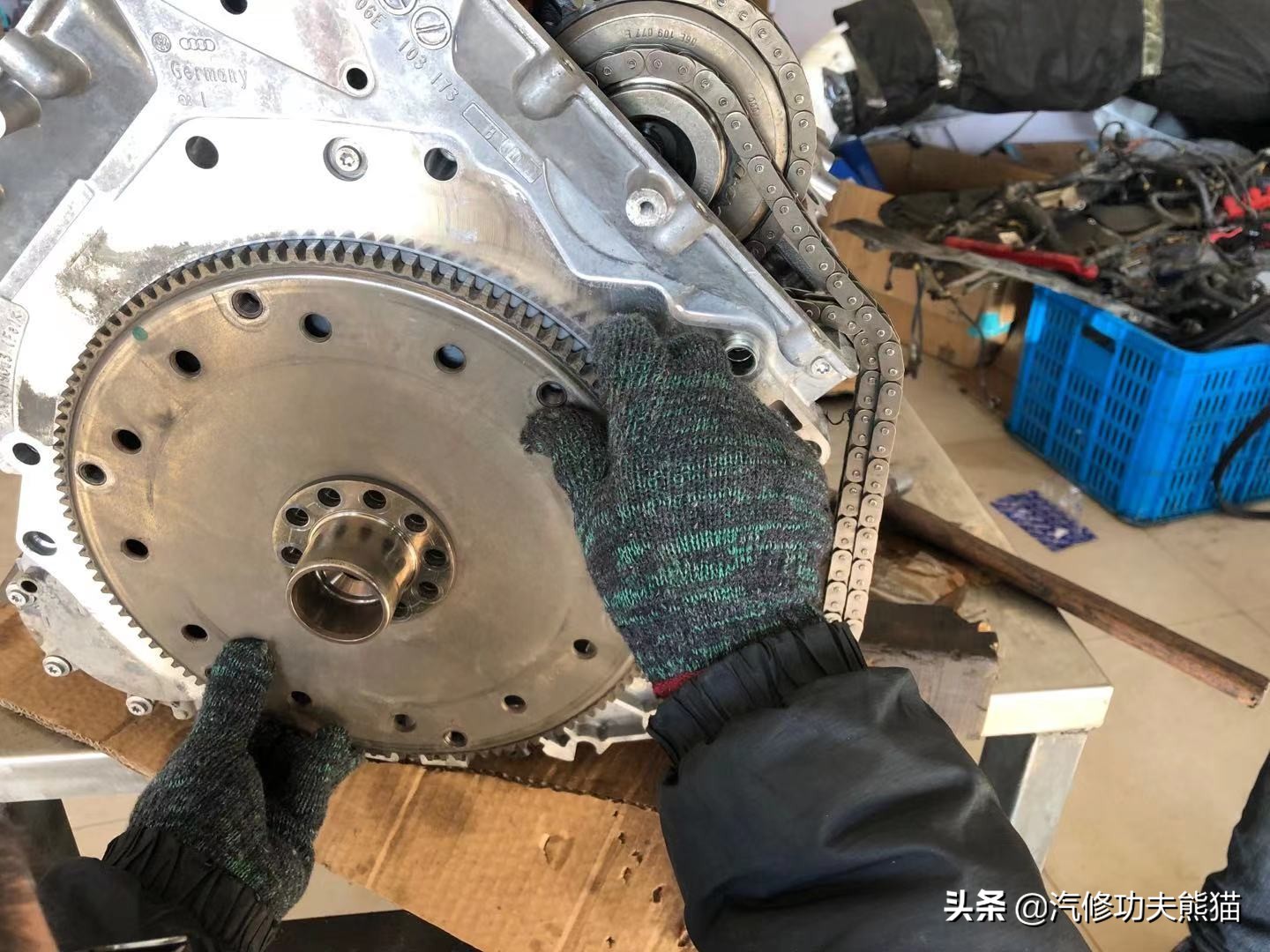 为什么都说奥迪a6l烧机油,奥迪a6l2.4烧机油原因分析