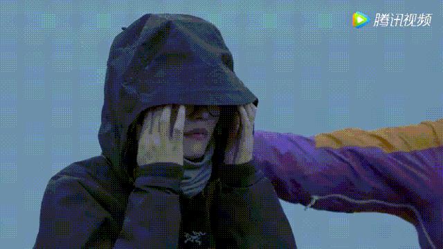 刘雯谈感情落泪,刘雯哭了的照片曝光